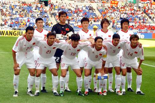 BLG战胜FPX后，成为首个锁定2024LPL春季赛季后赛名额的队伍